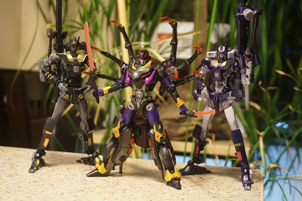 Mastermind Creations Cynicus Asterisk Mode In-hand Images